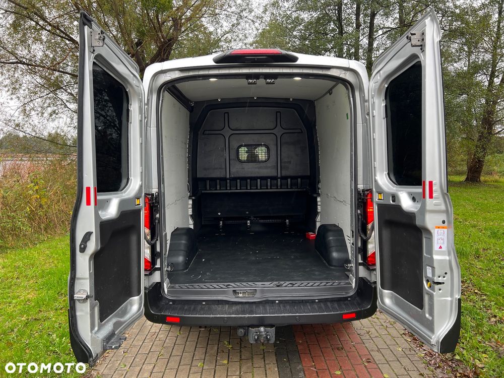 Ford Transit - 8
