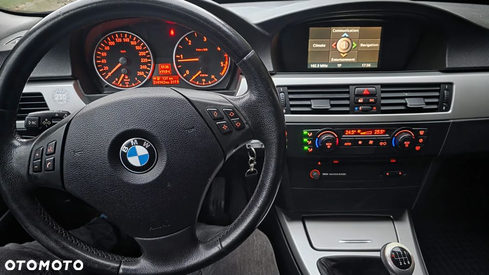 BMW Seria 3 320d - 9