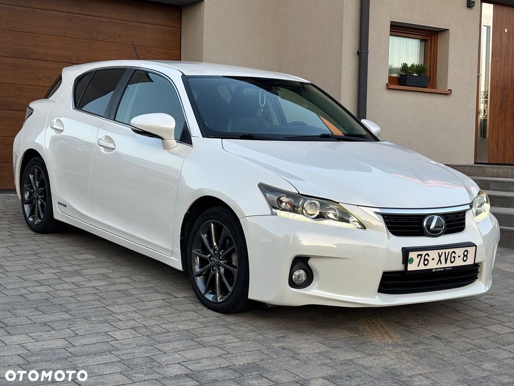 Lexus CT Impression Line - 1