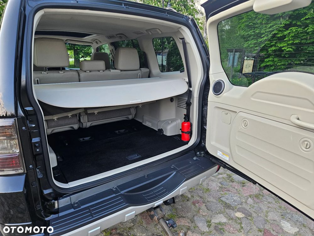 Mitsubishi Pajero 3.2 DID Instyle EU6 - 18