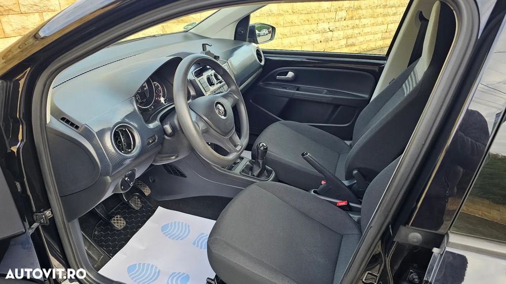 Volkswagen up! BlueMotion Technology club - 17