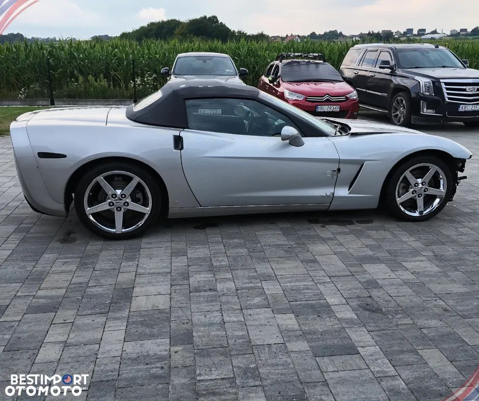 Chevrolet Corvette - 5