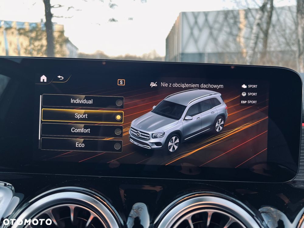 Mercedes-Benz GLB 250 4Matic 8G-DCT Edition AMG Line - 39