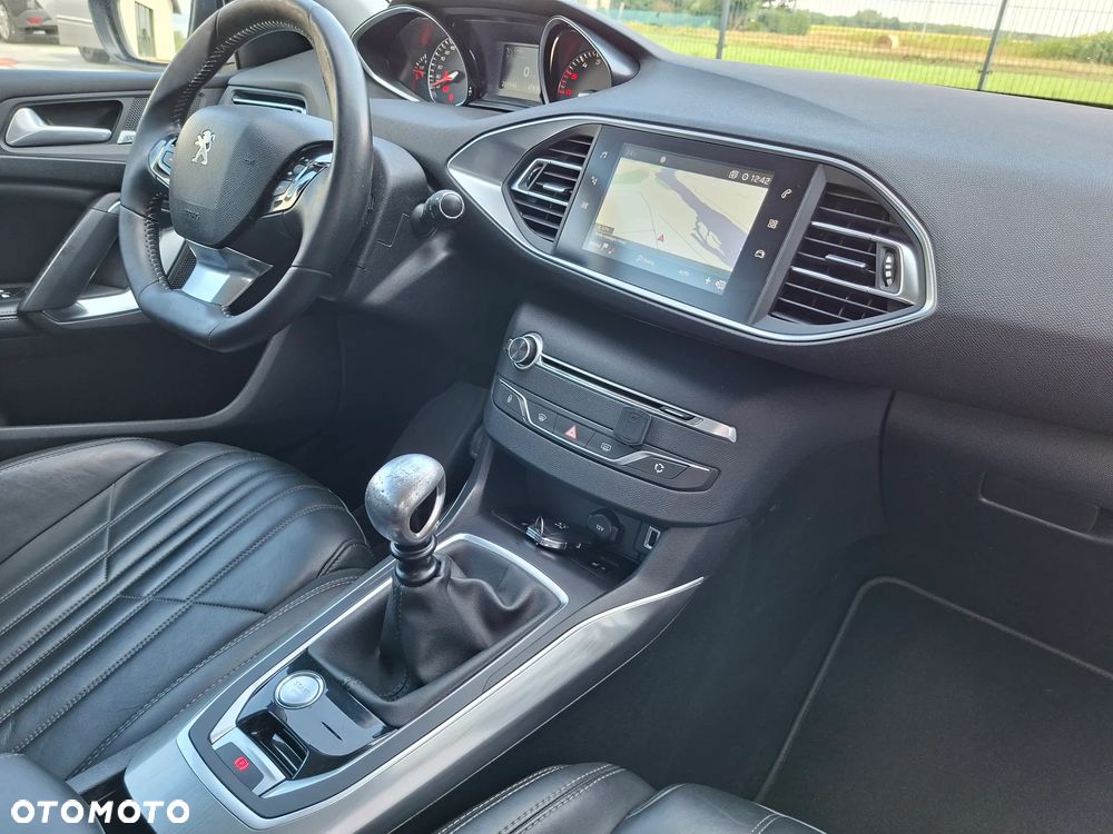 Peugeot 308 BlueHDi FAP 120 Stop & Start Allure - 35