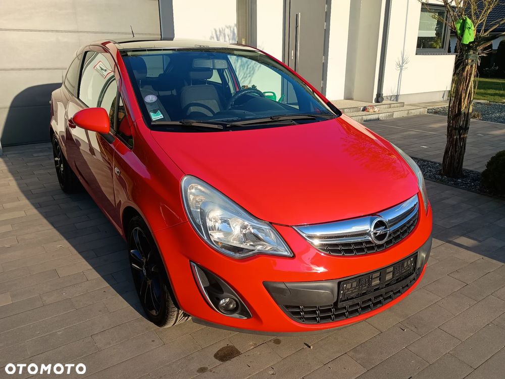Opel Corsa 1.4 16V Sport - 2