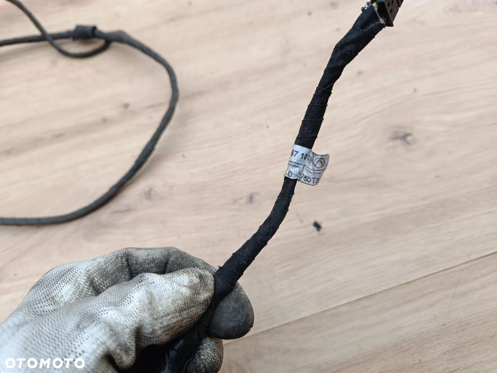 MERCEDES W212 WIĄZKA CZUJNIKÓW PARKOWANIA PDC TYLNA A2125405710 - 5