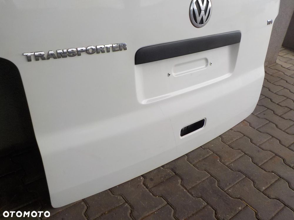 VW T5 KLAPA TYŁ TYLNA Z SZYBĄ - 9