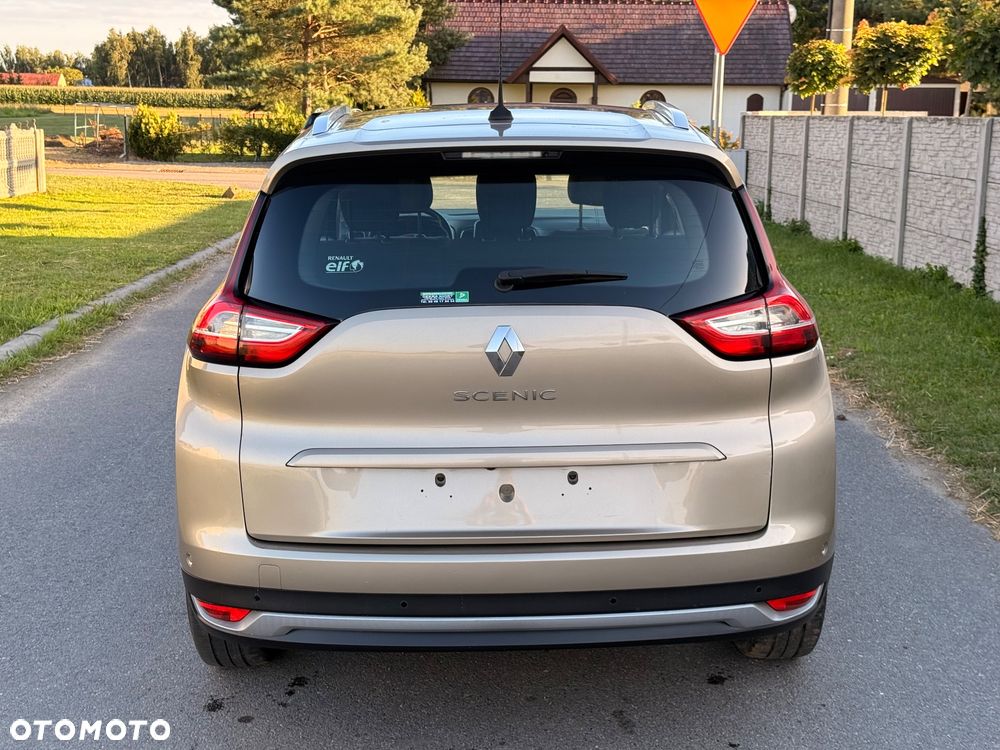 Renault Grand Scenic - 4