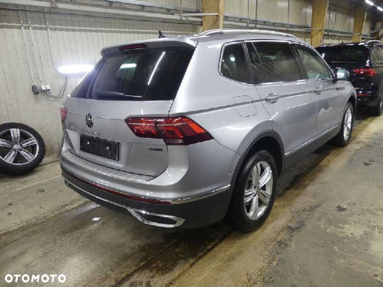 Volkswagen Tiguan Allspace 2.0 TDI 4Mot Elegance DSG - 3