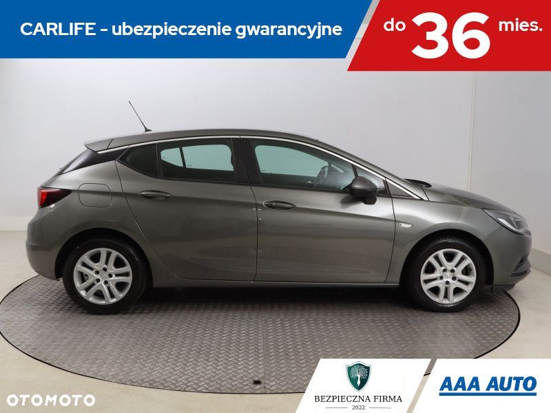 Opel Astra - 8