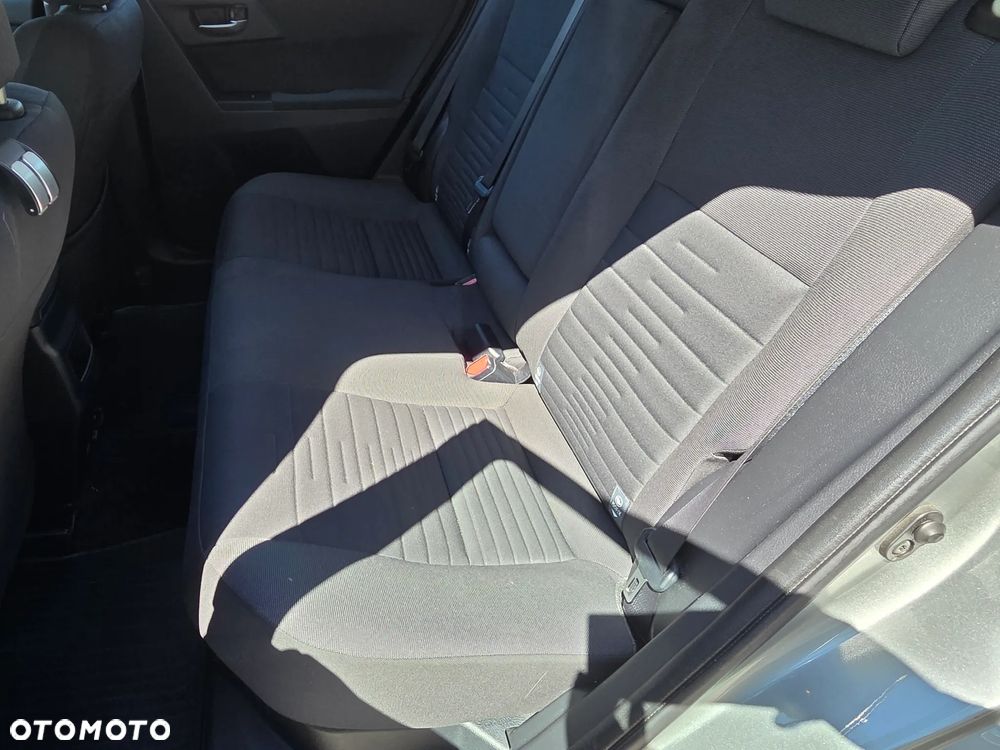 Toyota Auris - 21