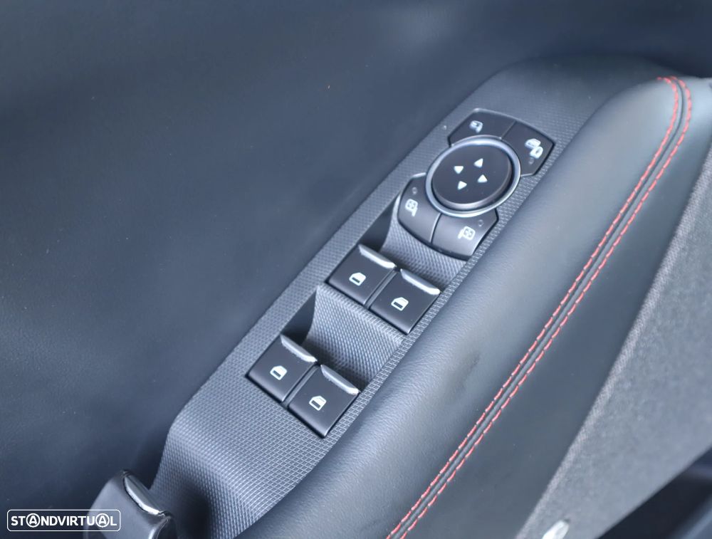 Ford Mustang Mach-E AWD PREMIUM - 29