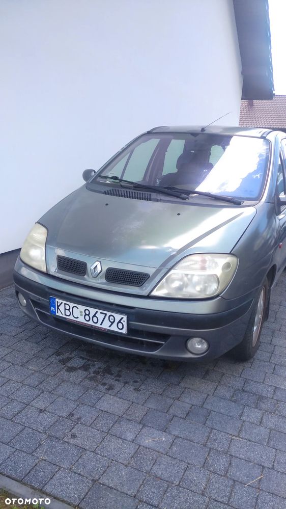 Renault Scenic - 1