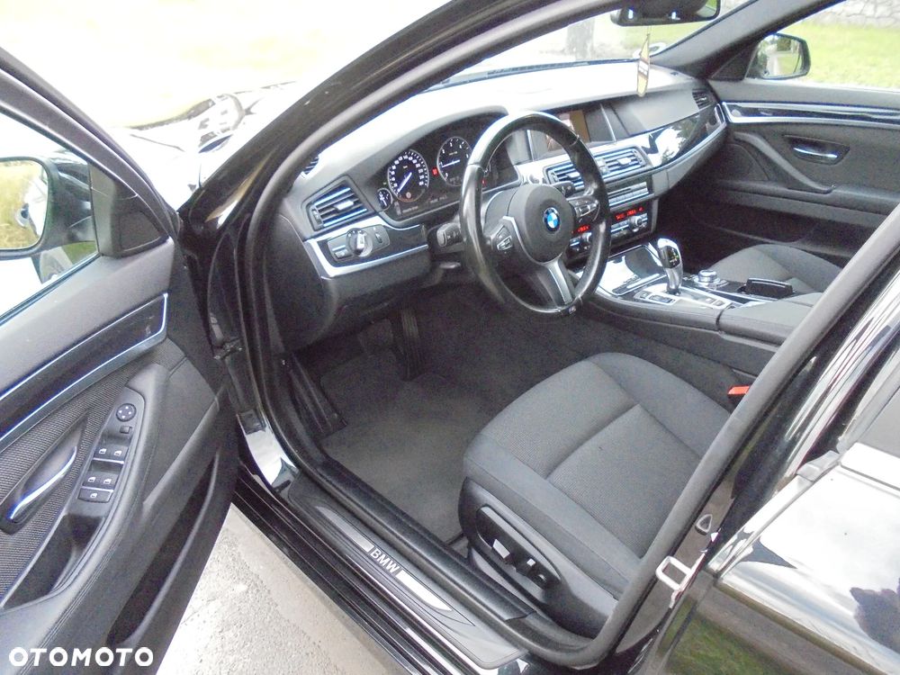 BMW Seria 5 520d M Sport Edition - 7