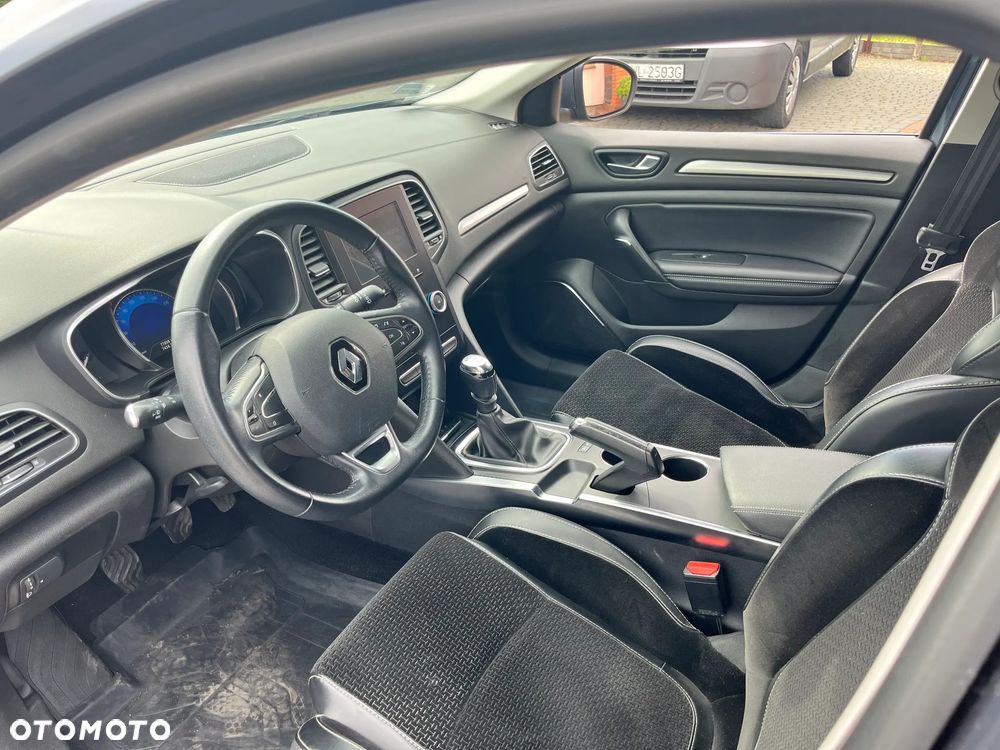 Renault Megane 1.2 Energy TCe Business - 9
