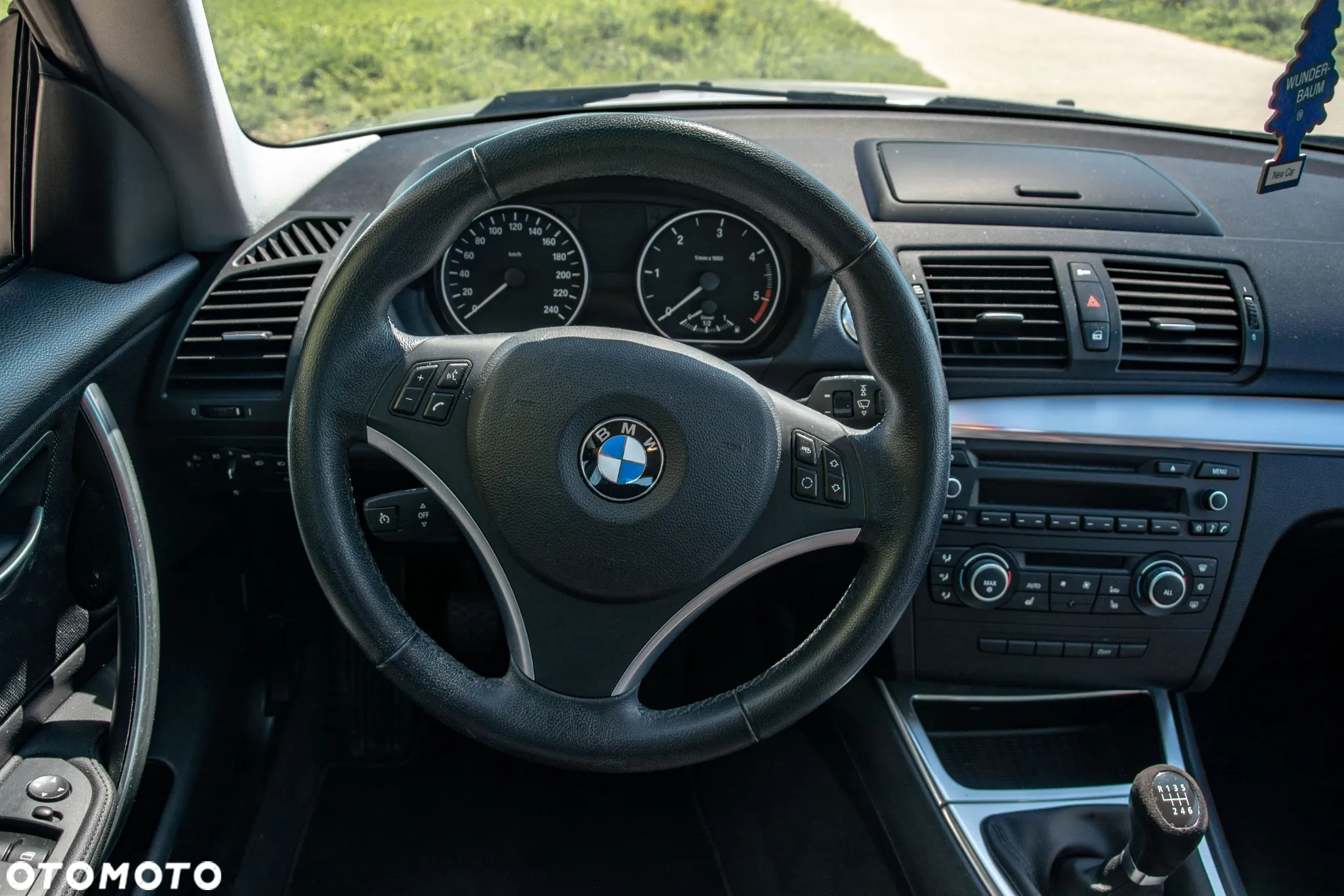 BMW Seria 1 116d DPF Edition Lifestyle - 27