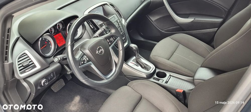 Opel Astra 1.6 SIDI Turbo Automatik Innovation - 14