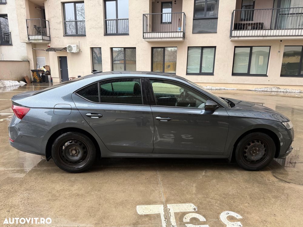 Skoda Octavia 2.0 TDI DSG Style - 7