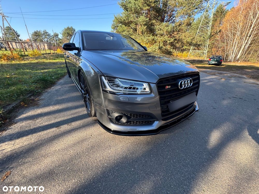 Audi S8 Plus 4.0 TFSI Quattro - 16