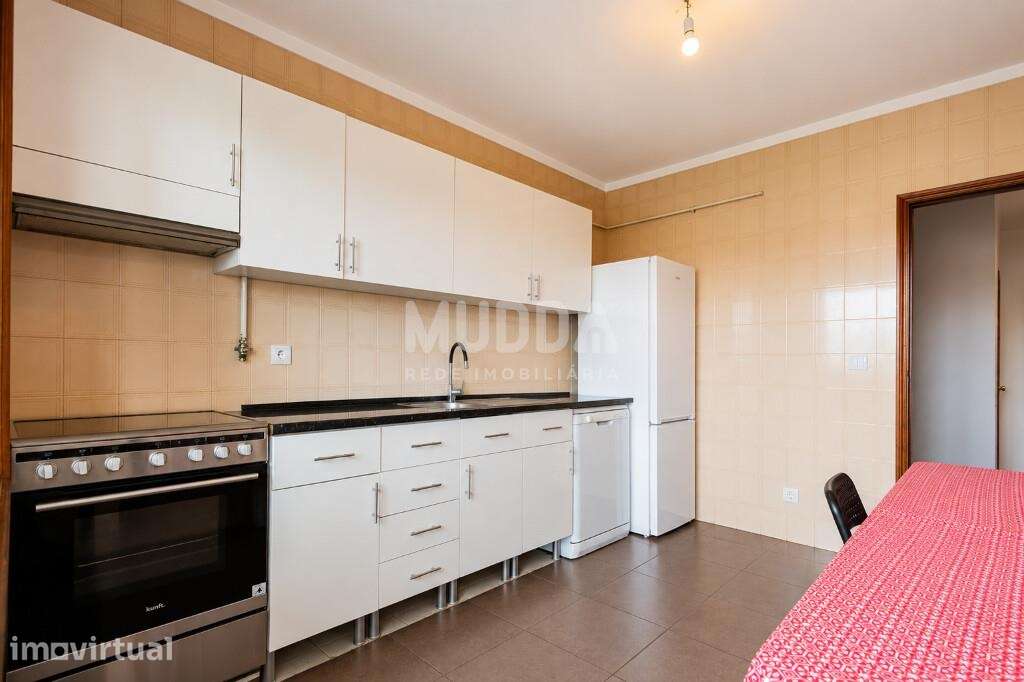 Apartamento T3 Duplex  no coração de Ovar – conforto, espaço e localiz - Grande imagem: 4/36