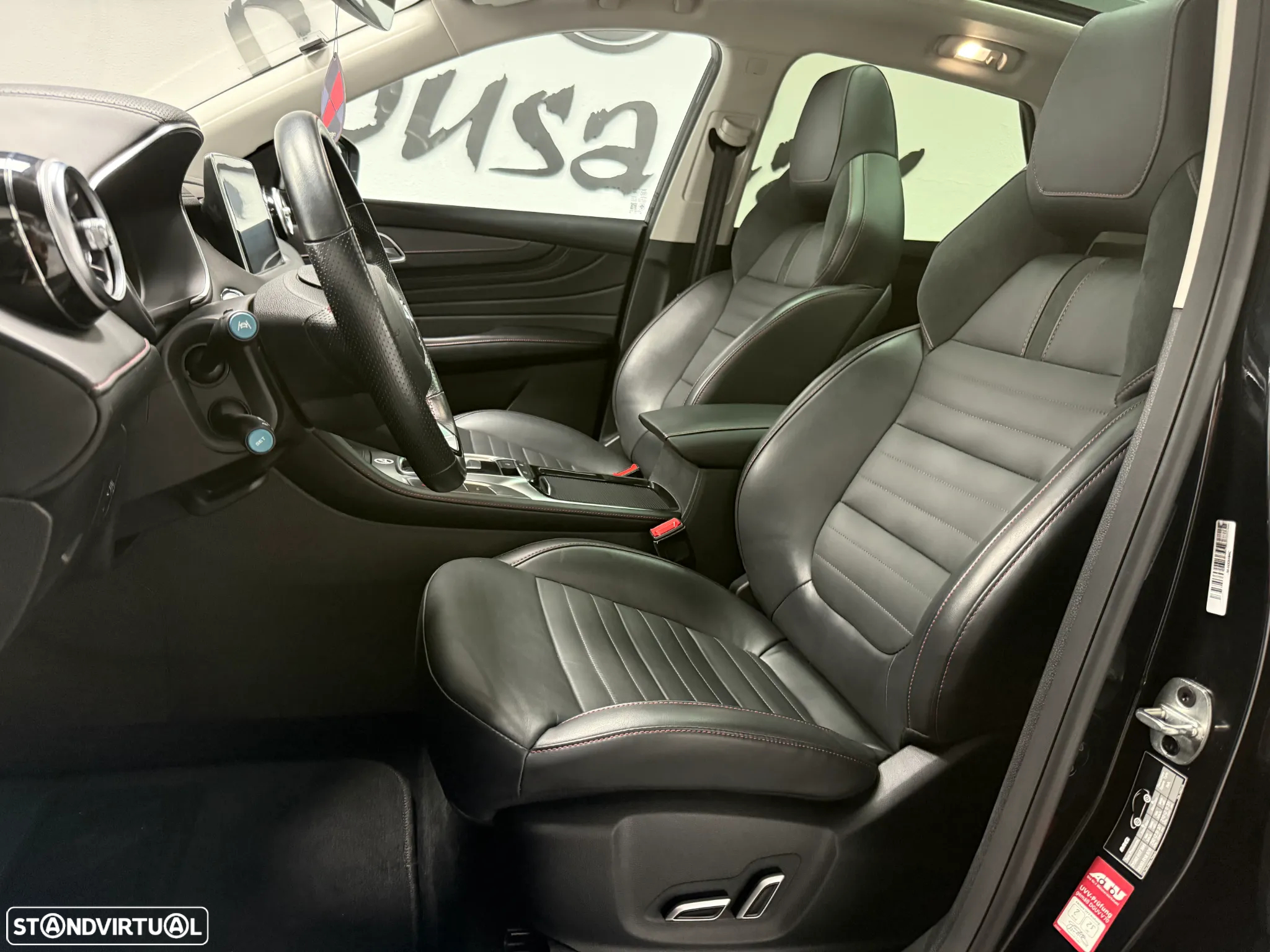 MG EHS 1.5 T-GDI Plug-in Hybrid Luxury - 12