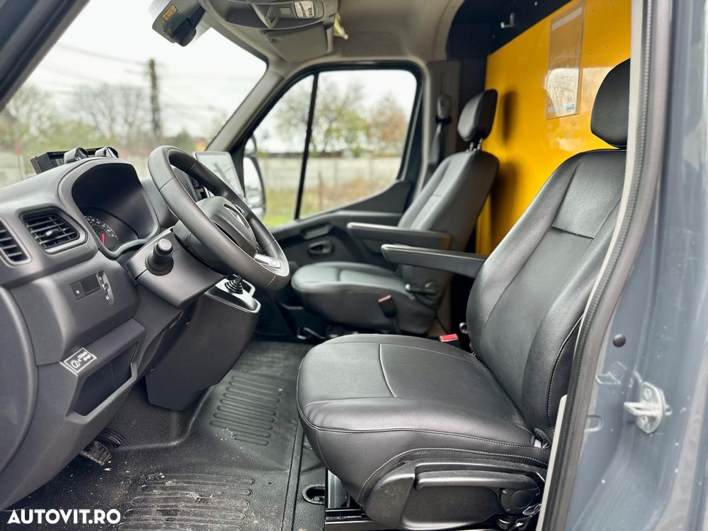 Renault Master - 1