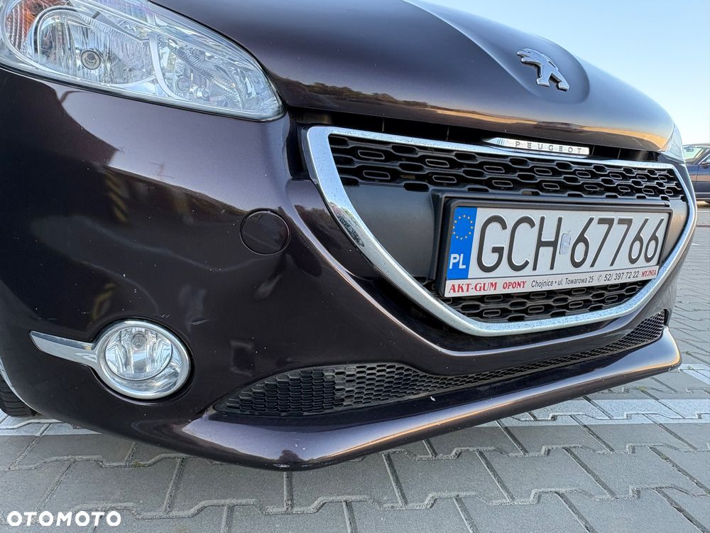 Peugeot 208 1.2 PureTech Style - 9