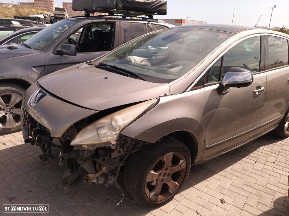 Peugeot 3008 1.6 HDi Premium - 1