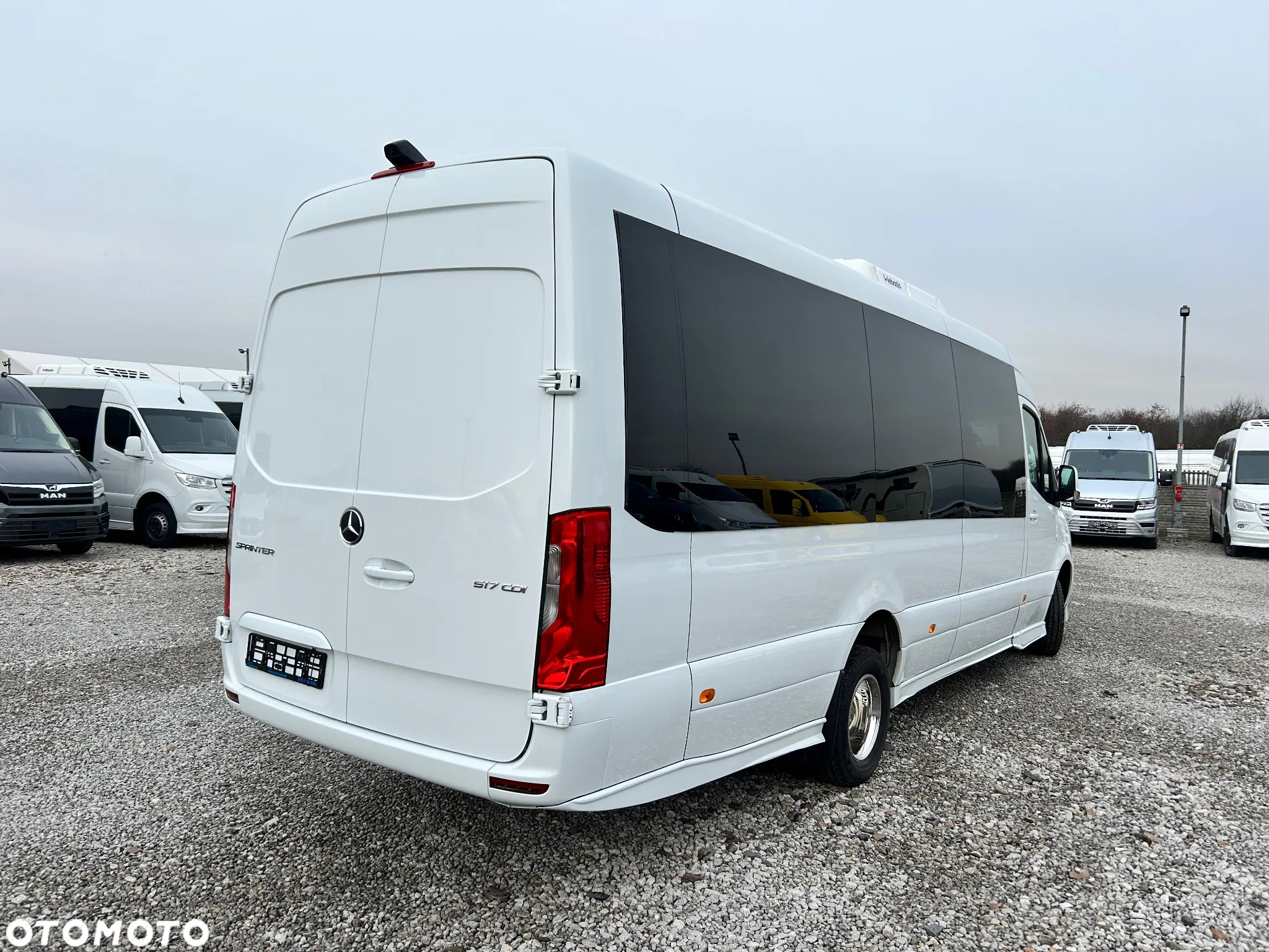 Mercedes-Benz Sprinter 517 - 6