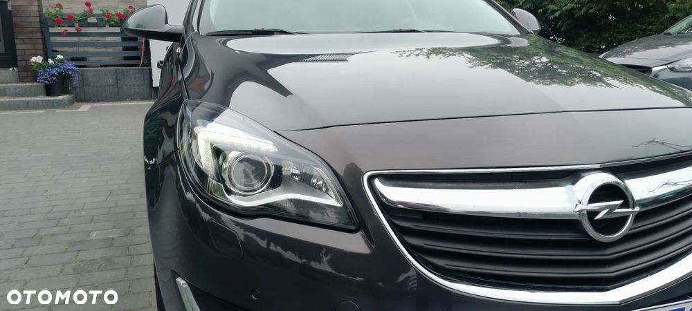 Opel Insignia - 16