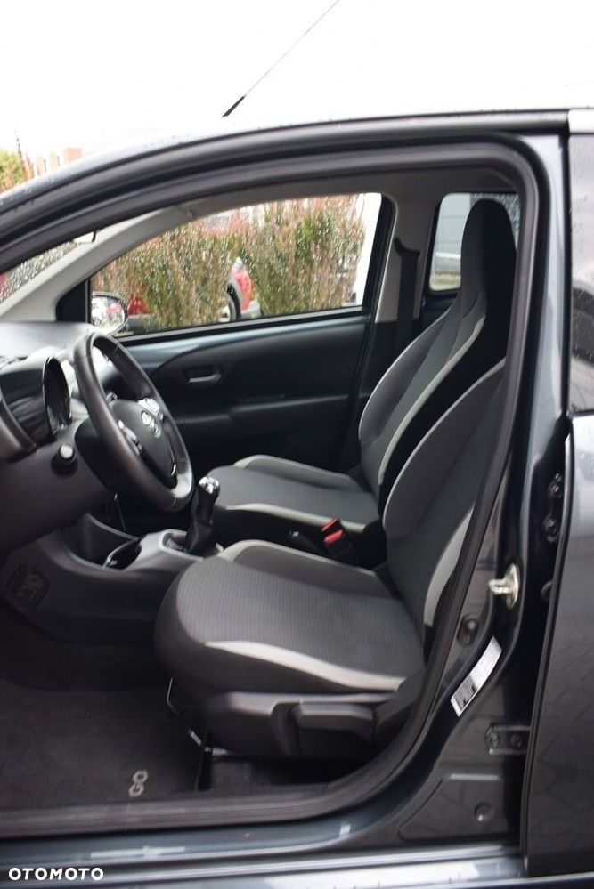 Toyota Aygo - 14