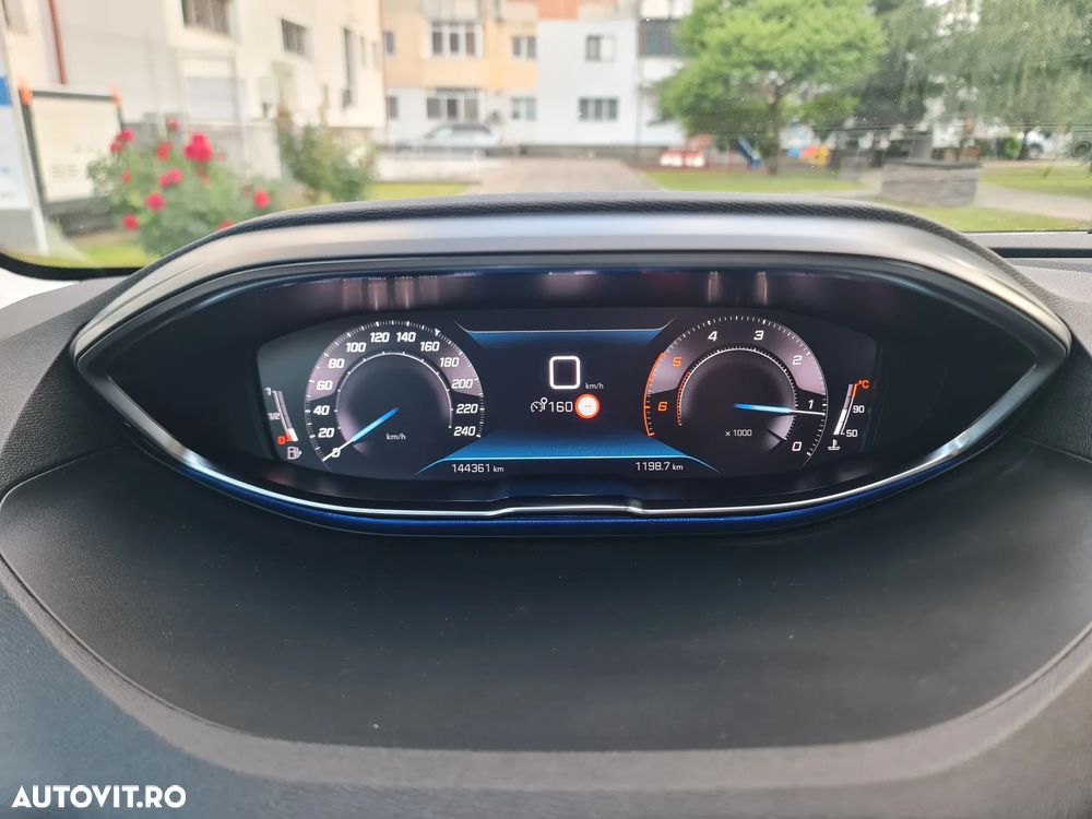 Peugeot 3008 BlueHDi 130 Stop & Start Allure - 13