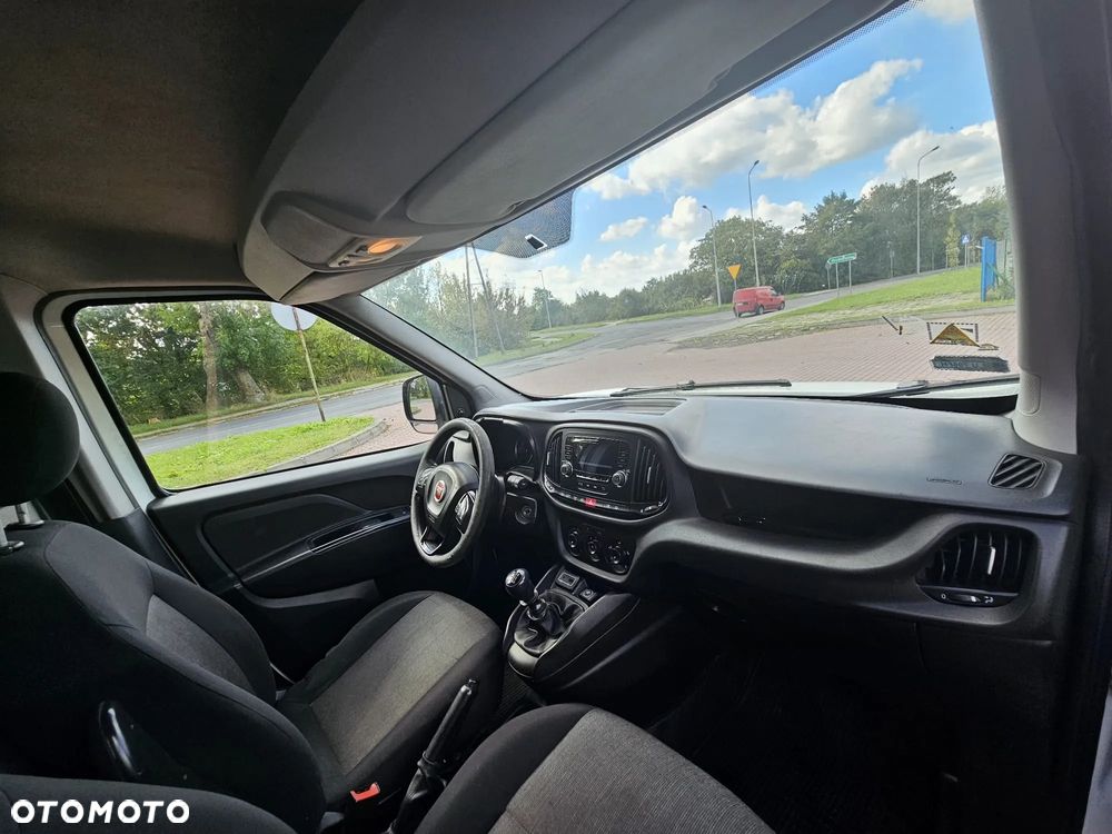 Fiat Doblo 1.4 T-Jet 16V Easy - 10