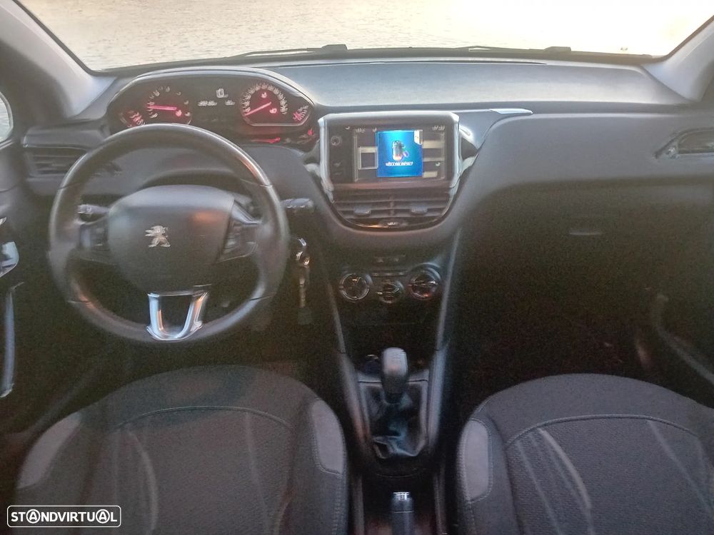 Peugeot 208 1.4 HDi Active - 34