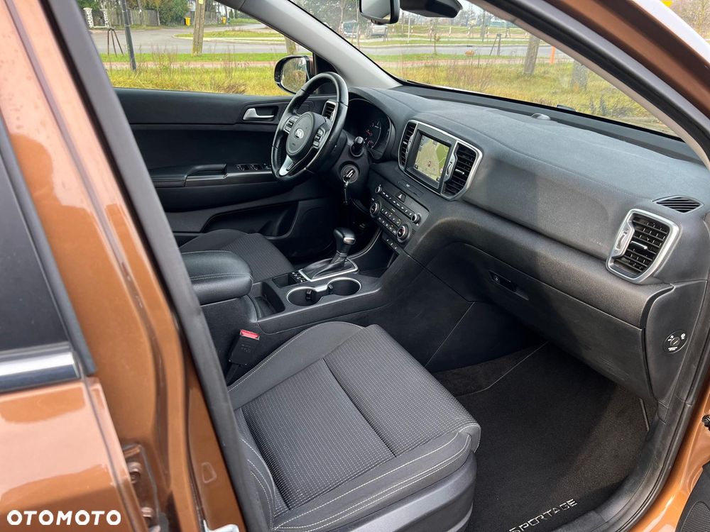 Kia Sportage 2,0 CRDI AWD Spirit - 10