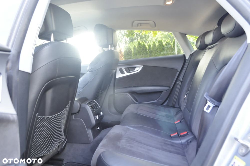 Audi A7 Sportback 3.0 TDI ultra S tronic - 7