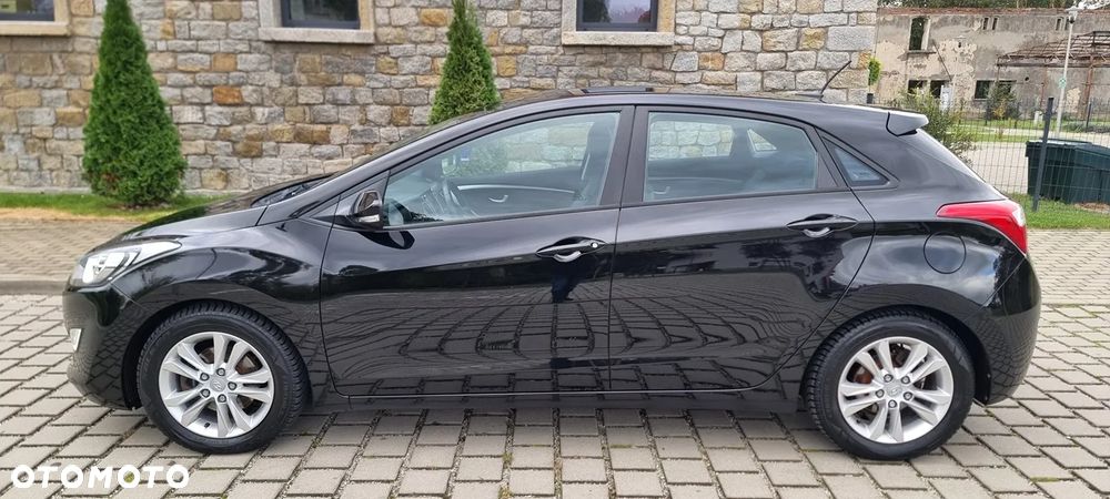 Hyundai i30 1.4 Edition Plus - 17