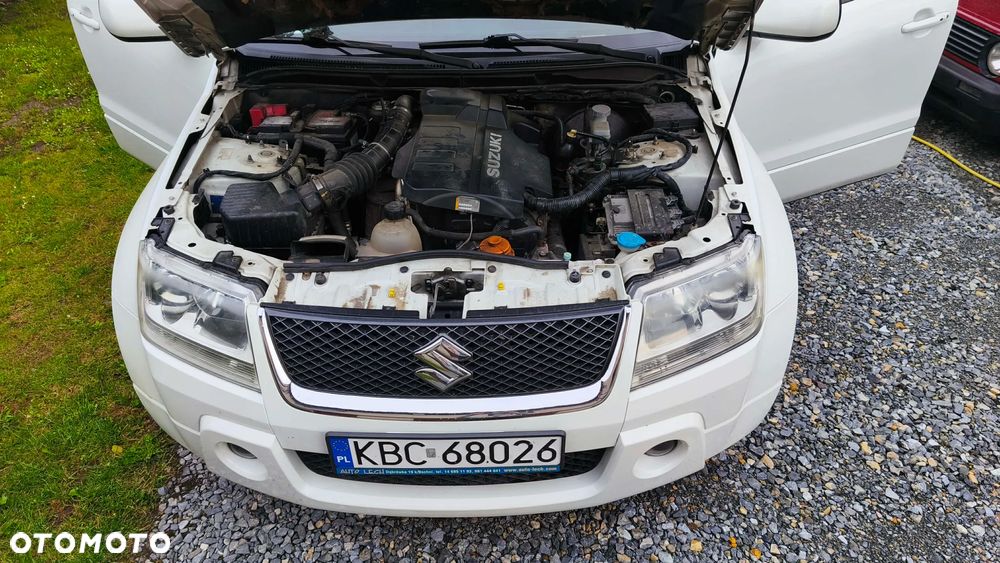 Suzuki Grand Vitara 1.9 DDiS - 22