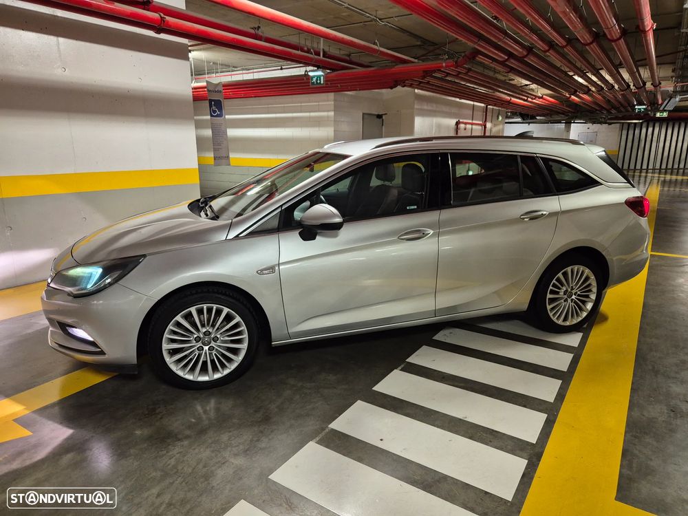 Opel Astra Sports Tourer 1.6 CDTI Innovation S/S - 1