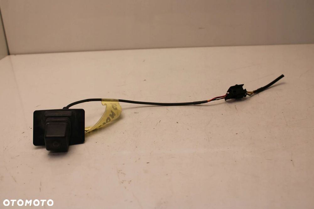 MERCEDES W204 07R- KAMERA COFANIA A2048206297 - 2