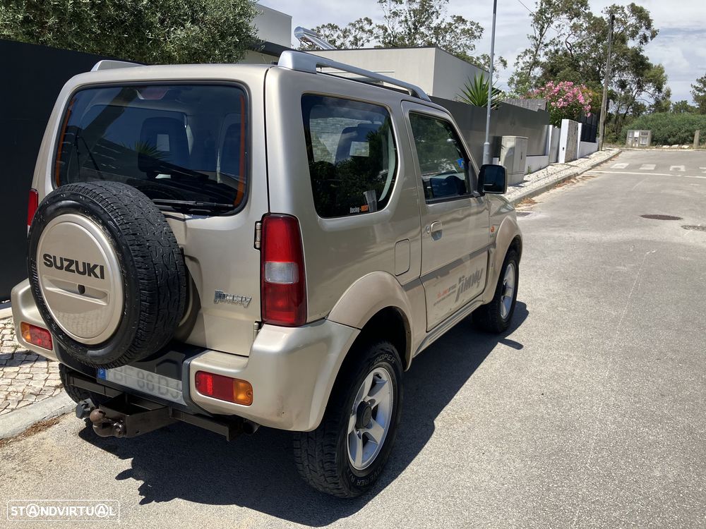 Suzuki Jimny - 13