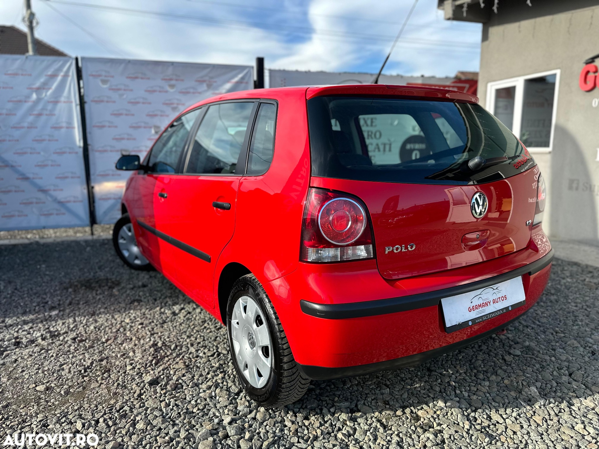Volkswagen Polo - 4
