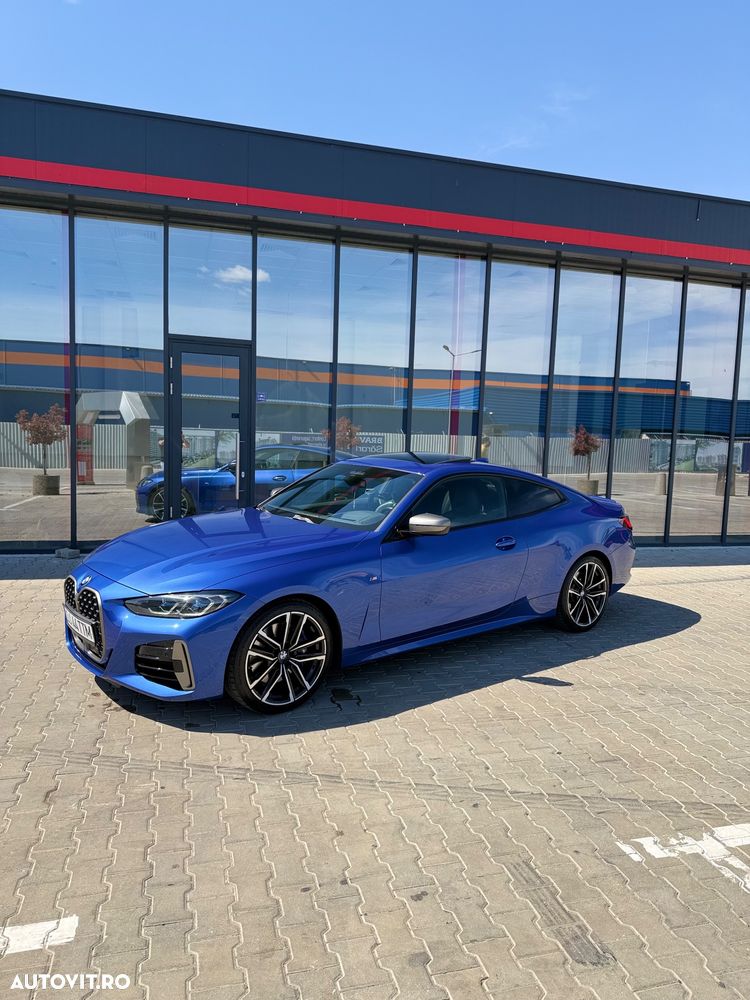 BMW M4 M440i xDrive - 7