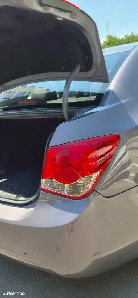 CHEVROLET Cruze 2011 — imagine 9