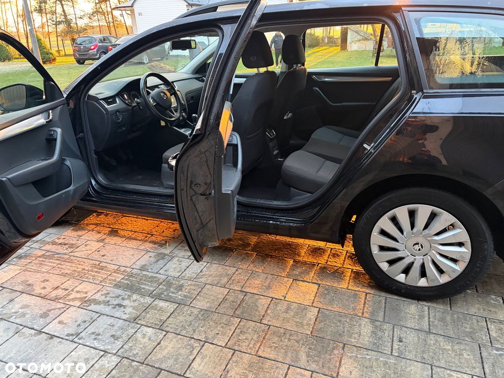 Skoda Octavia - 16