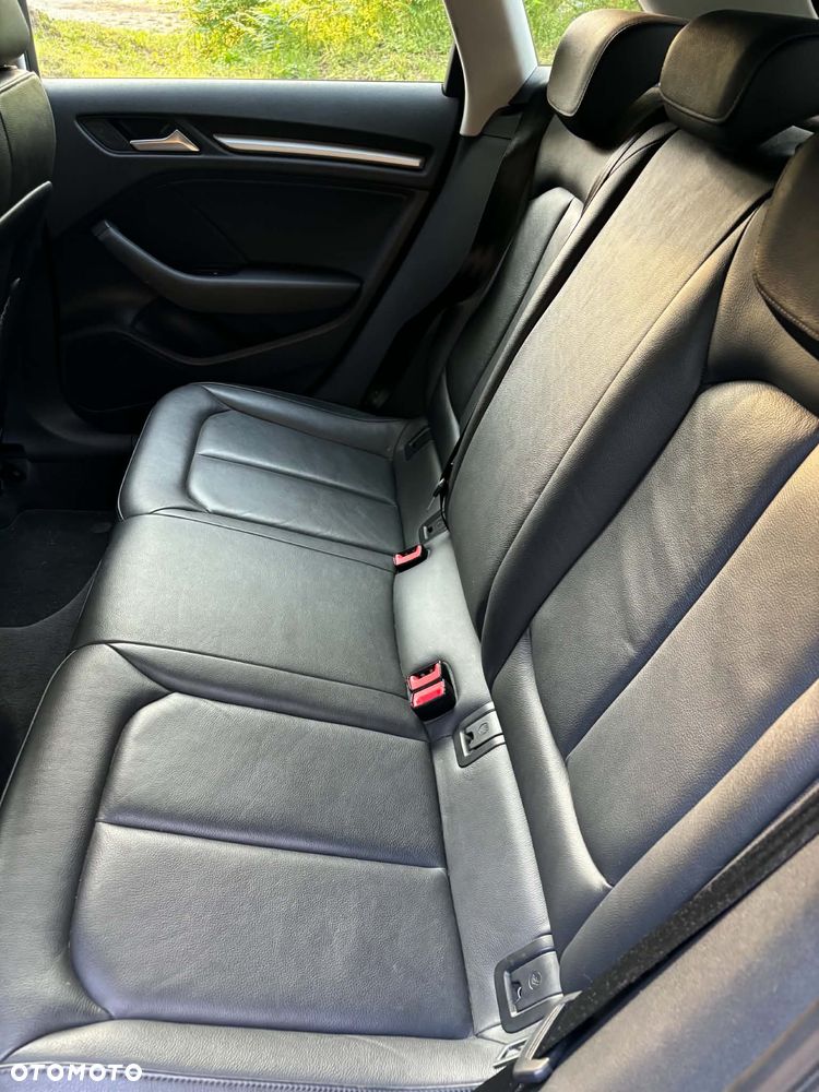 Audi A3 Sportback - 6
