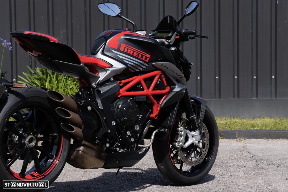 MV Agusta Brutale RR Pirelli Edition 36/50 - 26