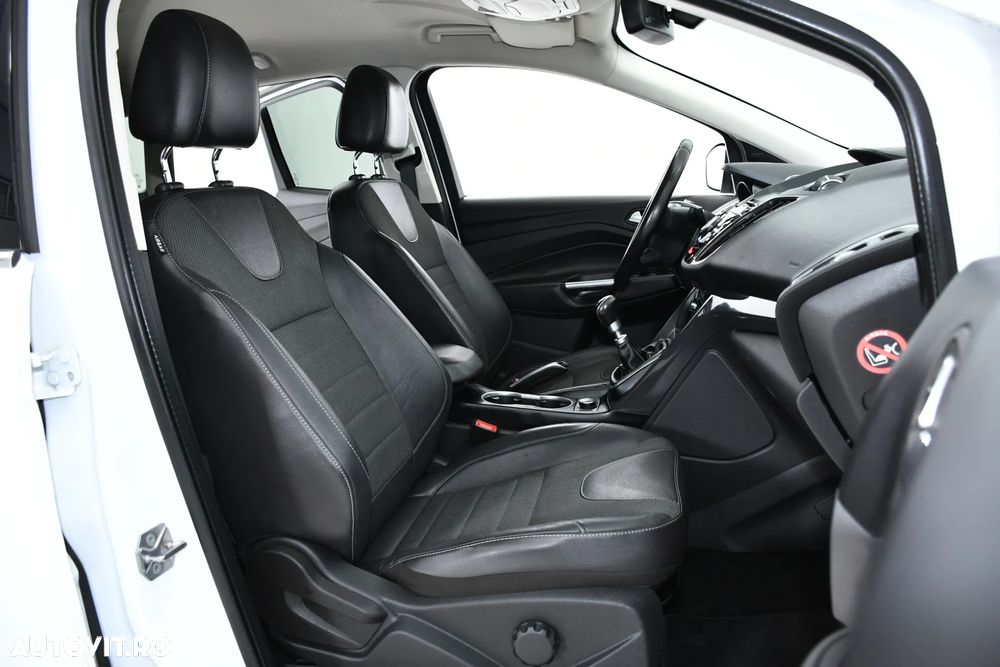 Ford Kuga 1.5 EcoBoost 2x4 SYNC - 13