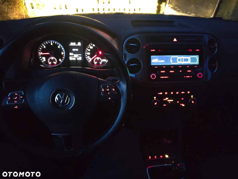 Volkswagen Tiguan 2.0 TDI DPF BlueMotion Technology Life - 16