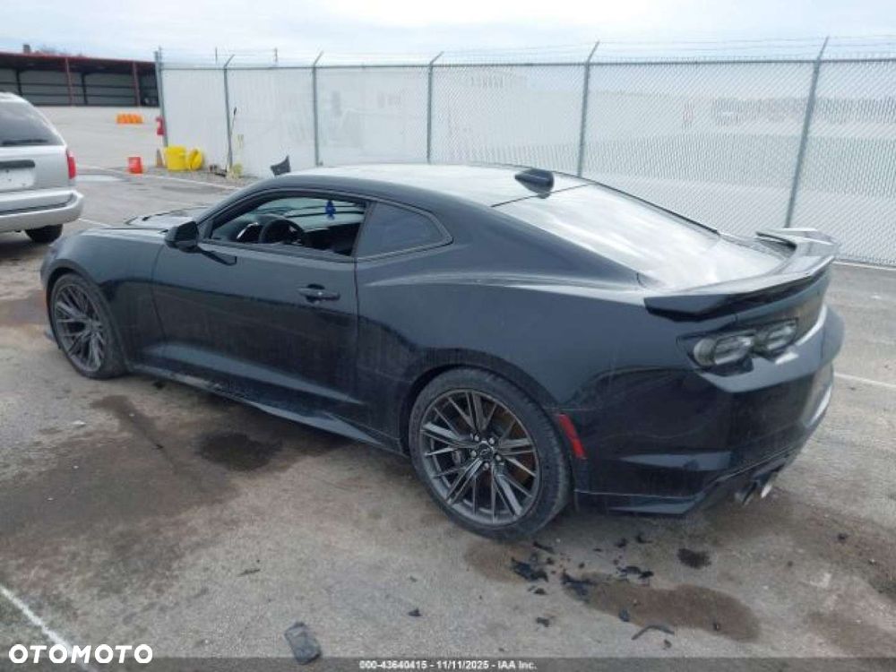 Chevrolet Camaro - 4